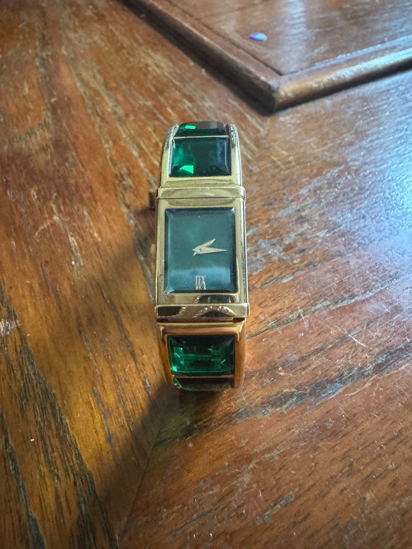 エメラルド　手巻き時計 値下げ交渉⭕️