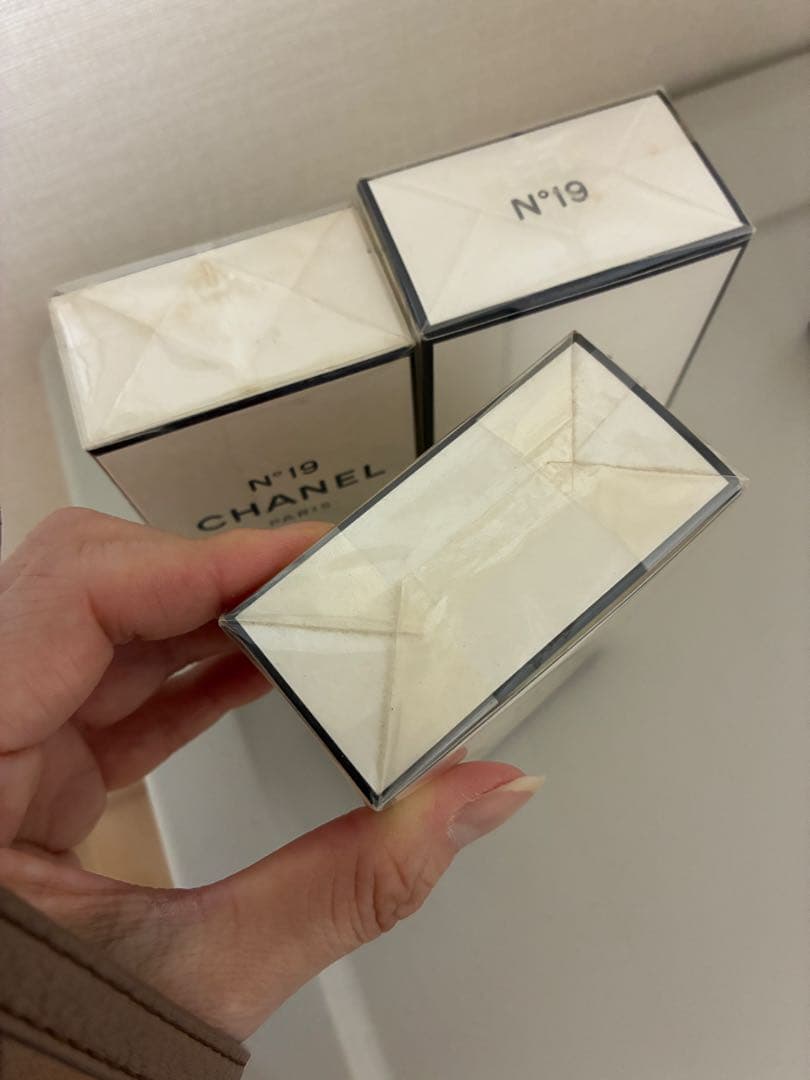 シャネル19 香水 100mlと7.5ml 2本　使いかけのまとめ売り