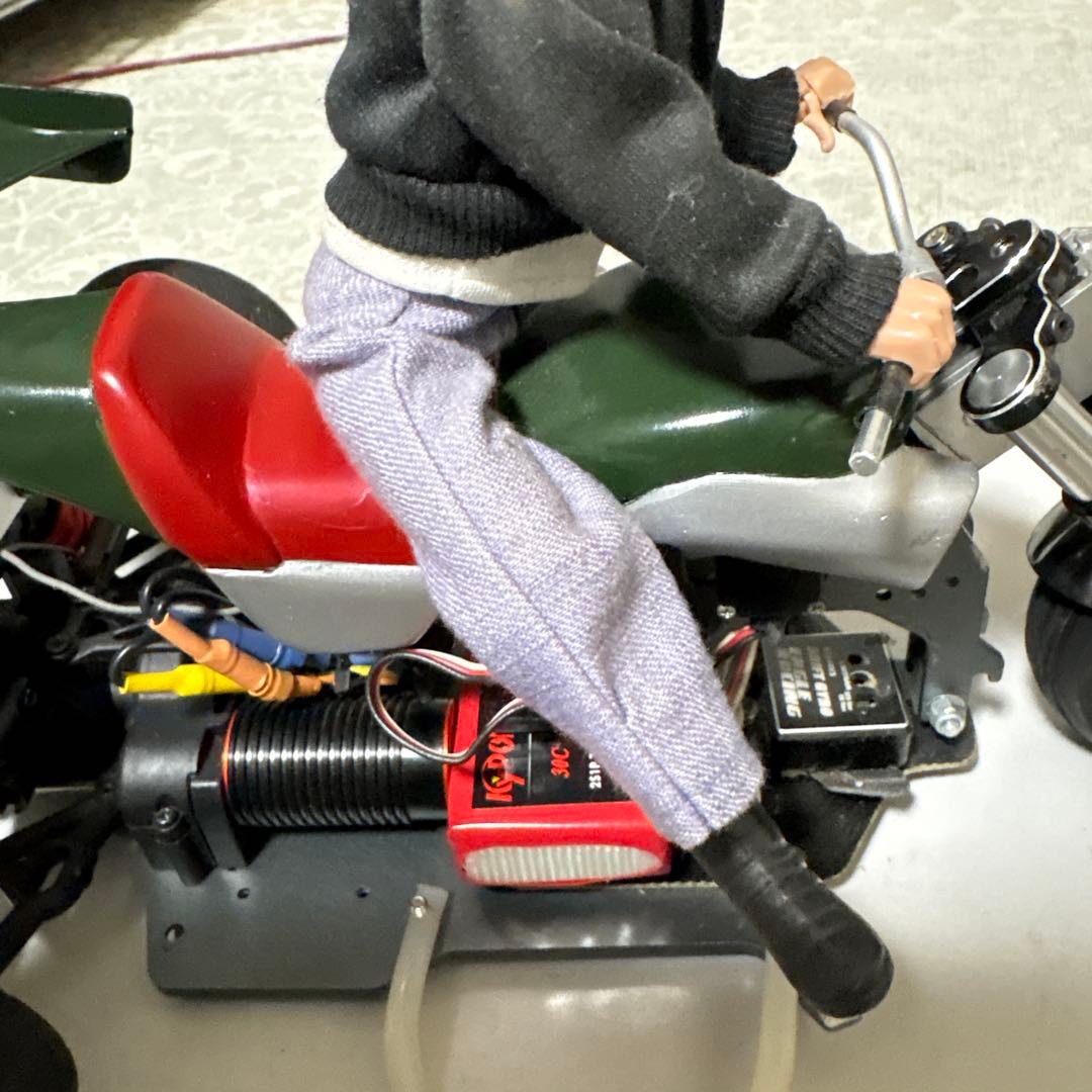 電動ラジコンバイク　３輪トライク　ラジコンライダー人形セットメカ付きセット