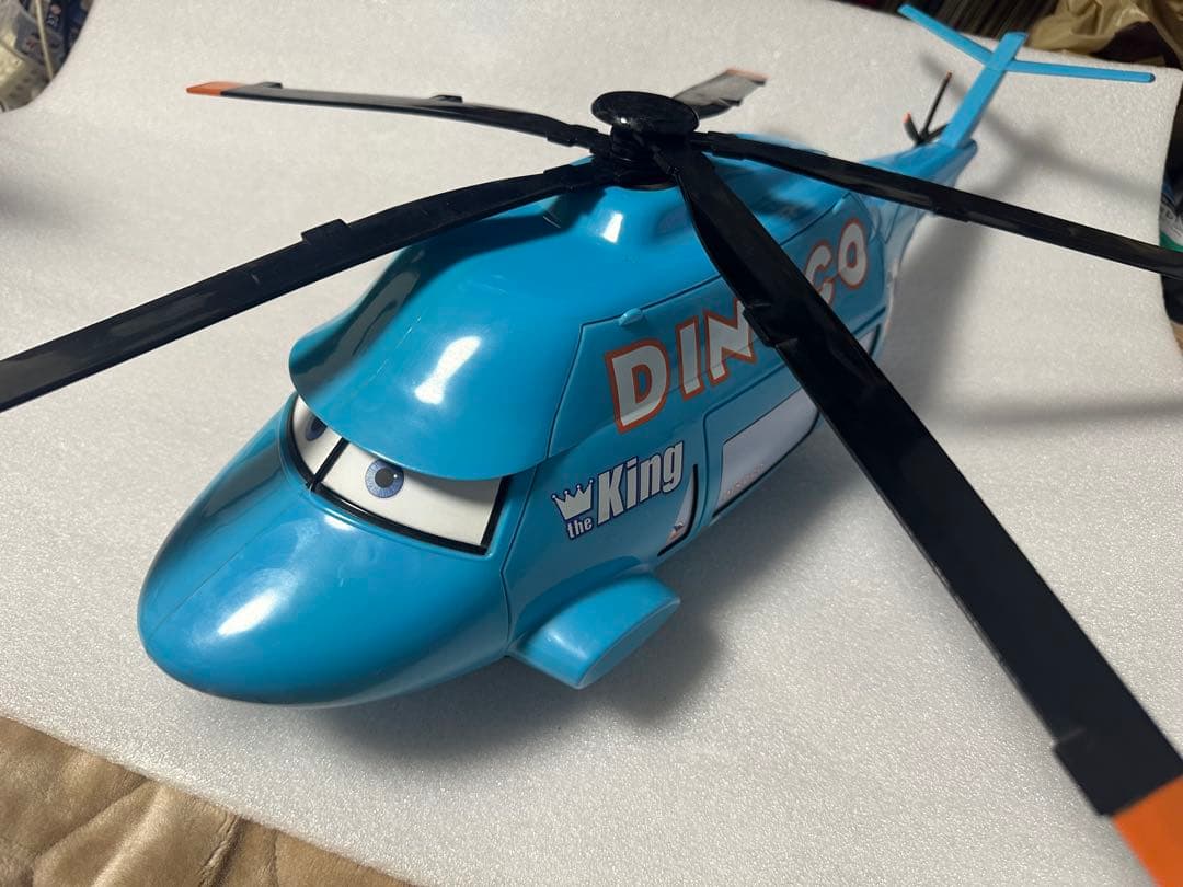 カーズ ダイナコ　ヘリコプター　レア　ビッグサイズ 60センチ おまけ付き