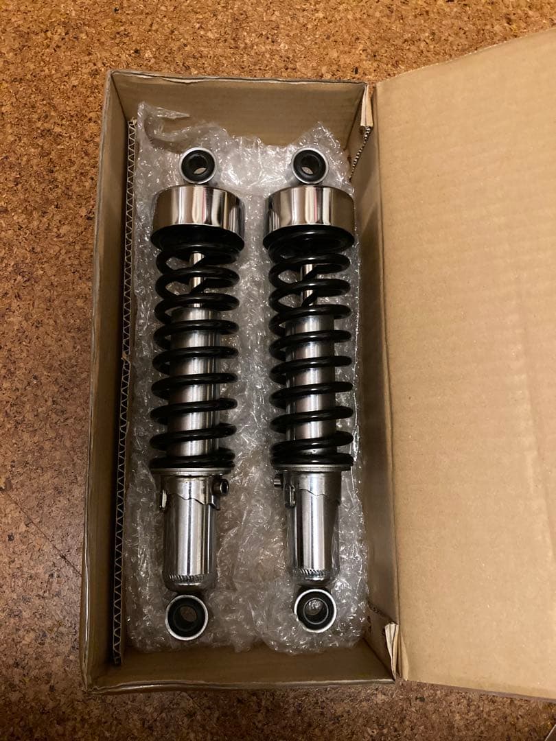 SR400 純正リアサスペンション