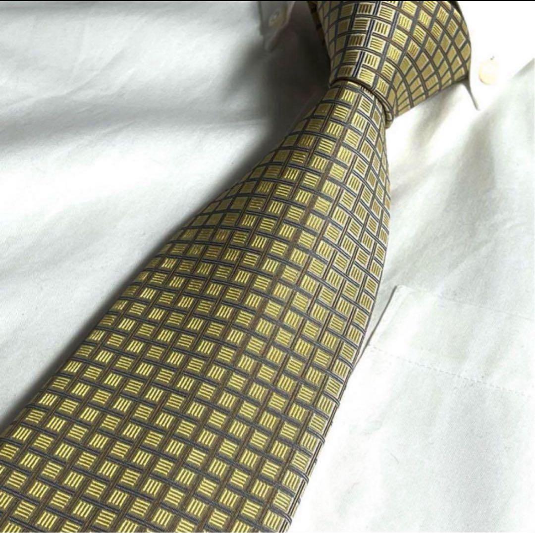 BURBERRY ネクタイ ブロックチェック柄 ゴールド系 パターン柄