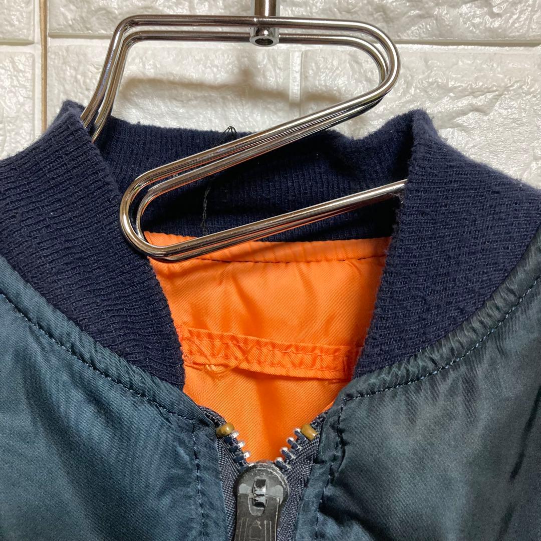 【アルファインダストリーズ】（M）MA1 フライトジャケット 米国製 ジップUP