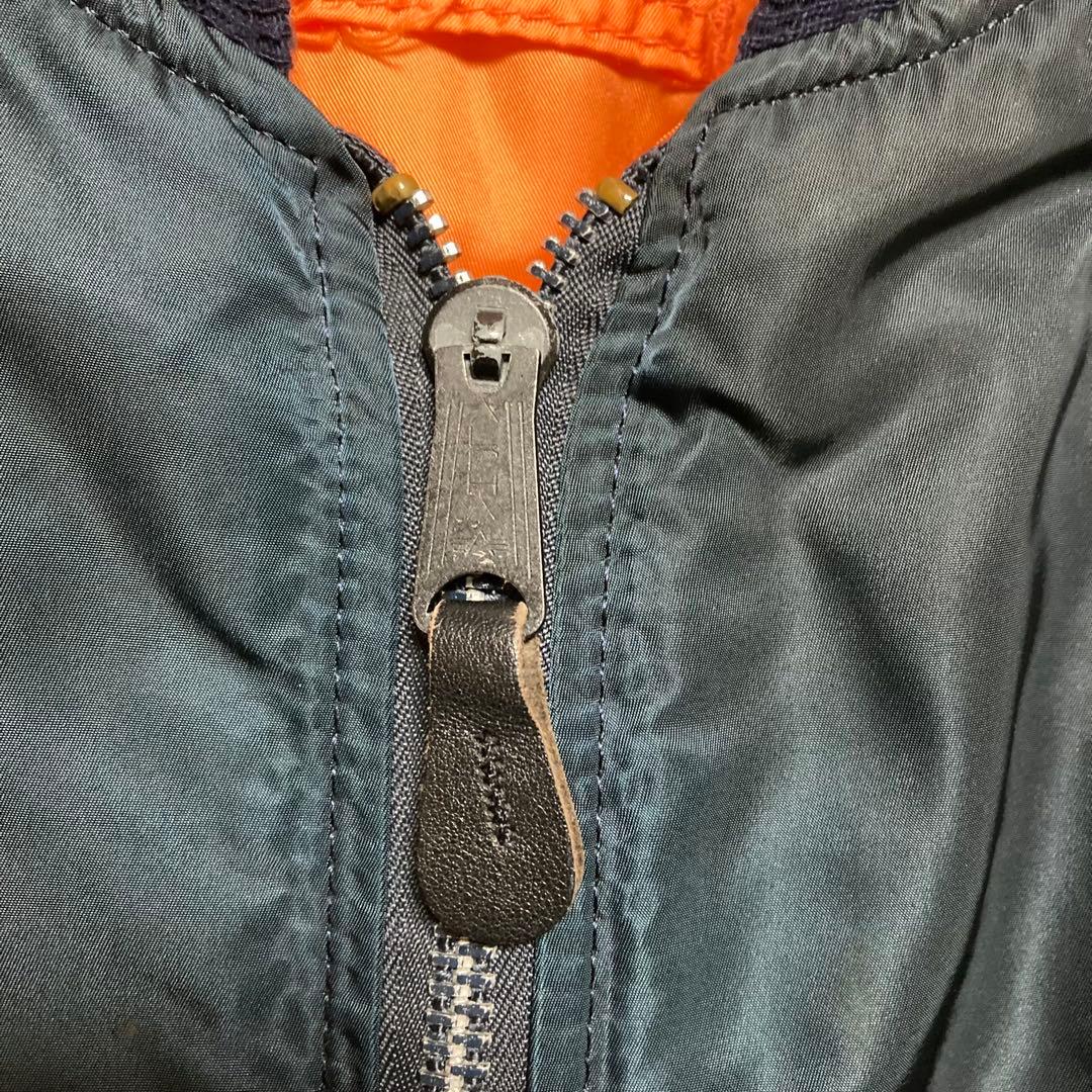 【アルファインダストリーズ】（M）MA1 フライトジャケット 米国製 ジップUP