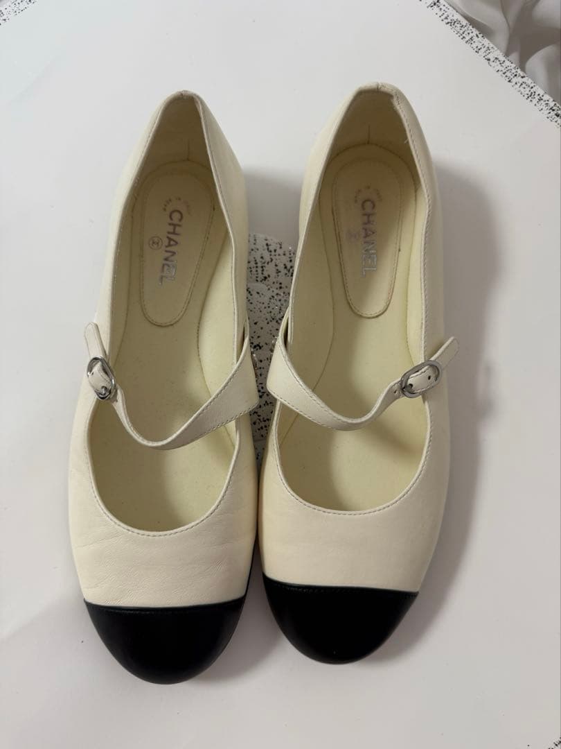 シャネル メリージェーン バレリーナ フラットシューズ ホワイト ツートン 37