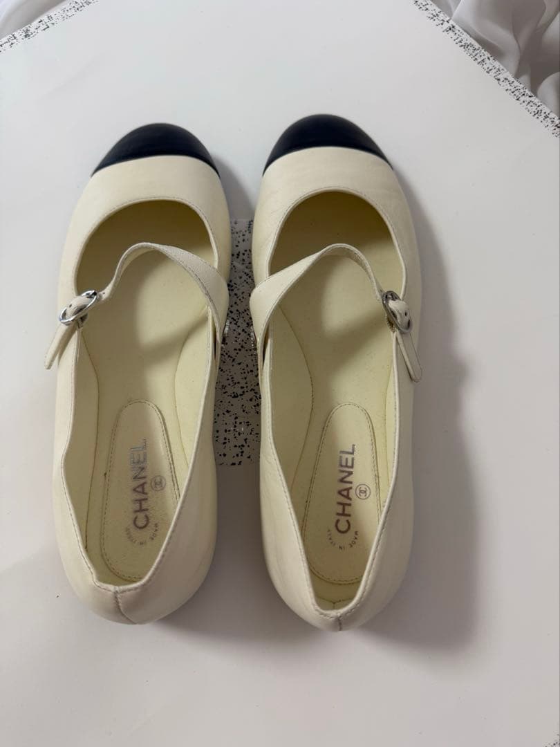 シャネル メリージェーン バレリーナ フラットシューズ ホワイト ツートン 37