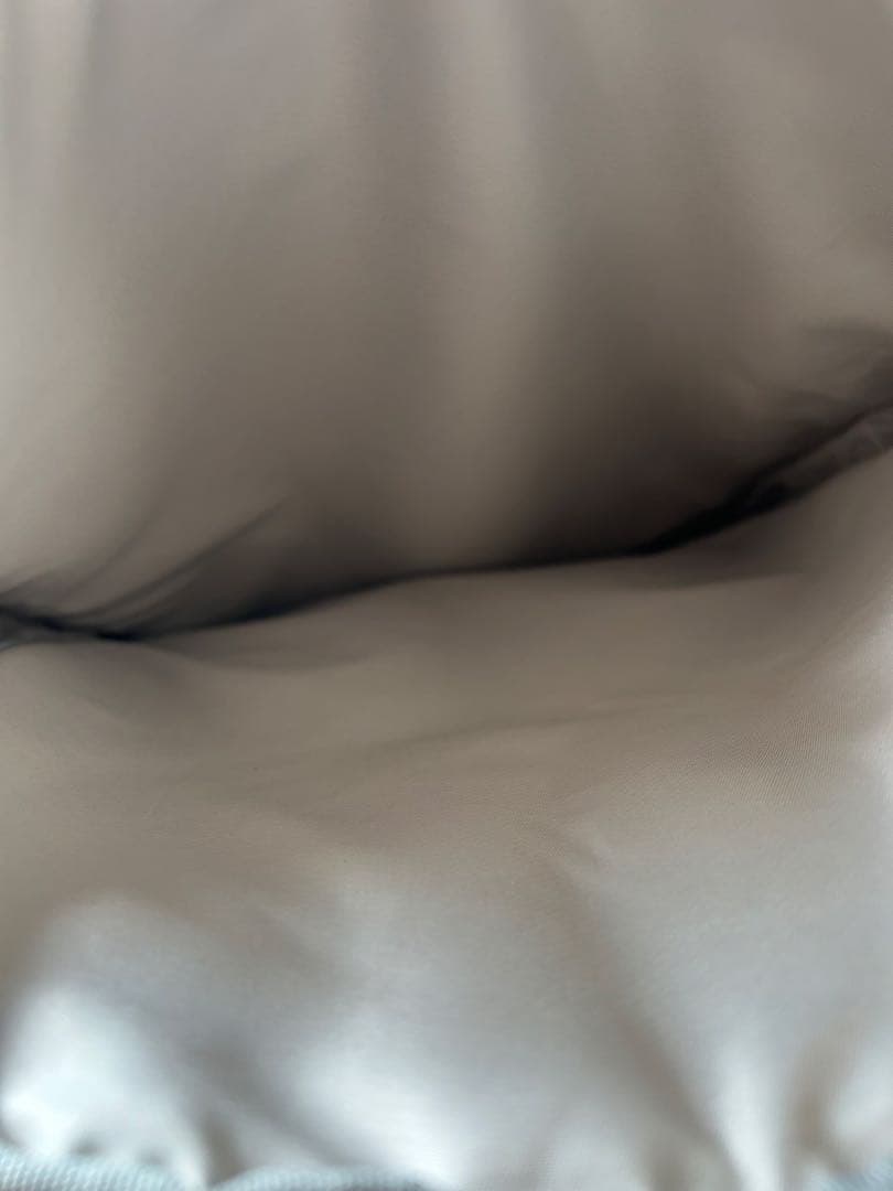 お値引き中　美品　TUMI セリーナ ゴールドジッパー　タグあり