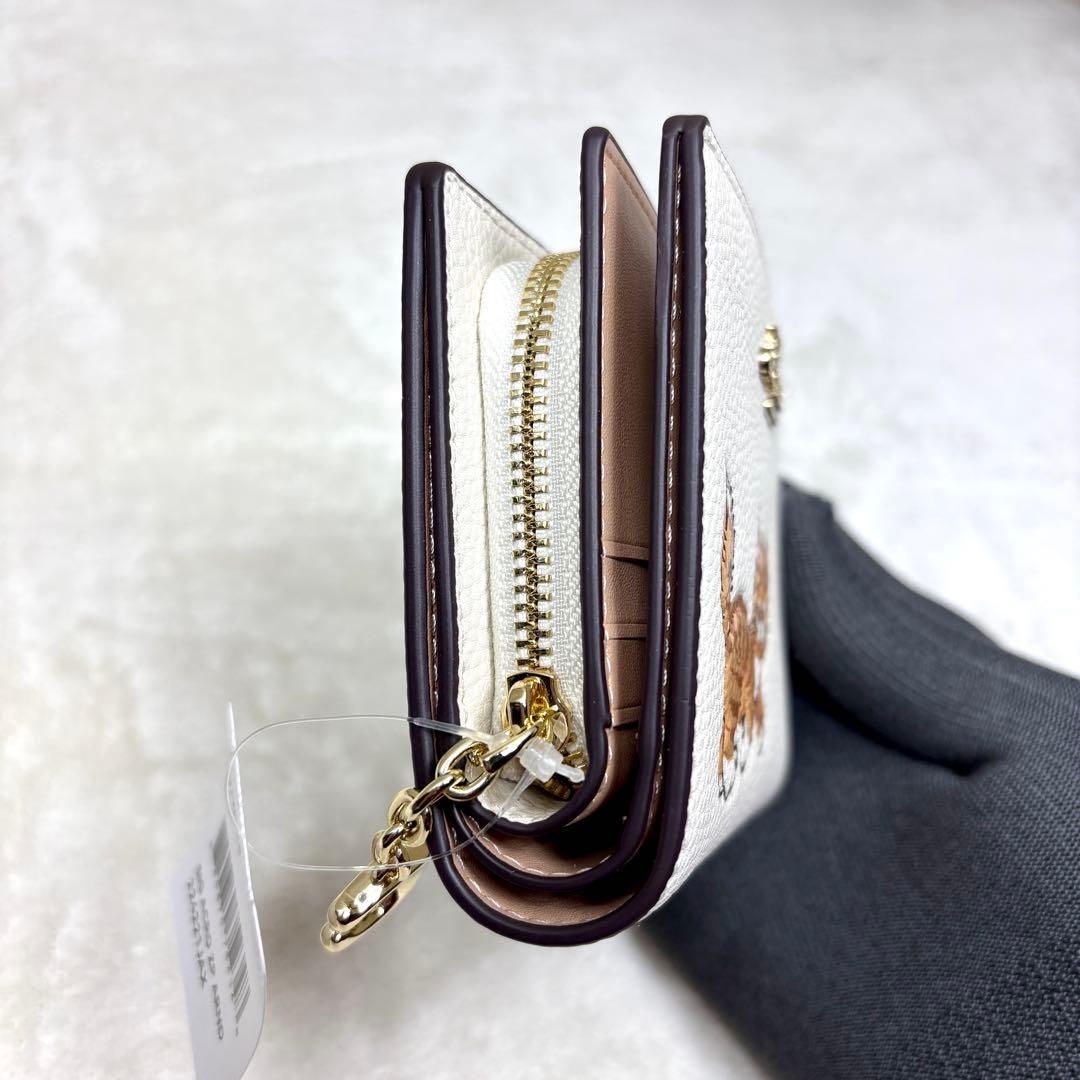 未使用 coach コーチ 猫 ねこ キトゥン 折り財布 財布 ホワイト