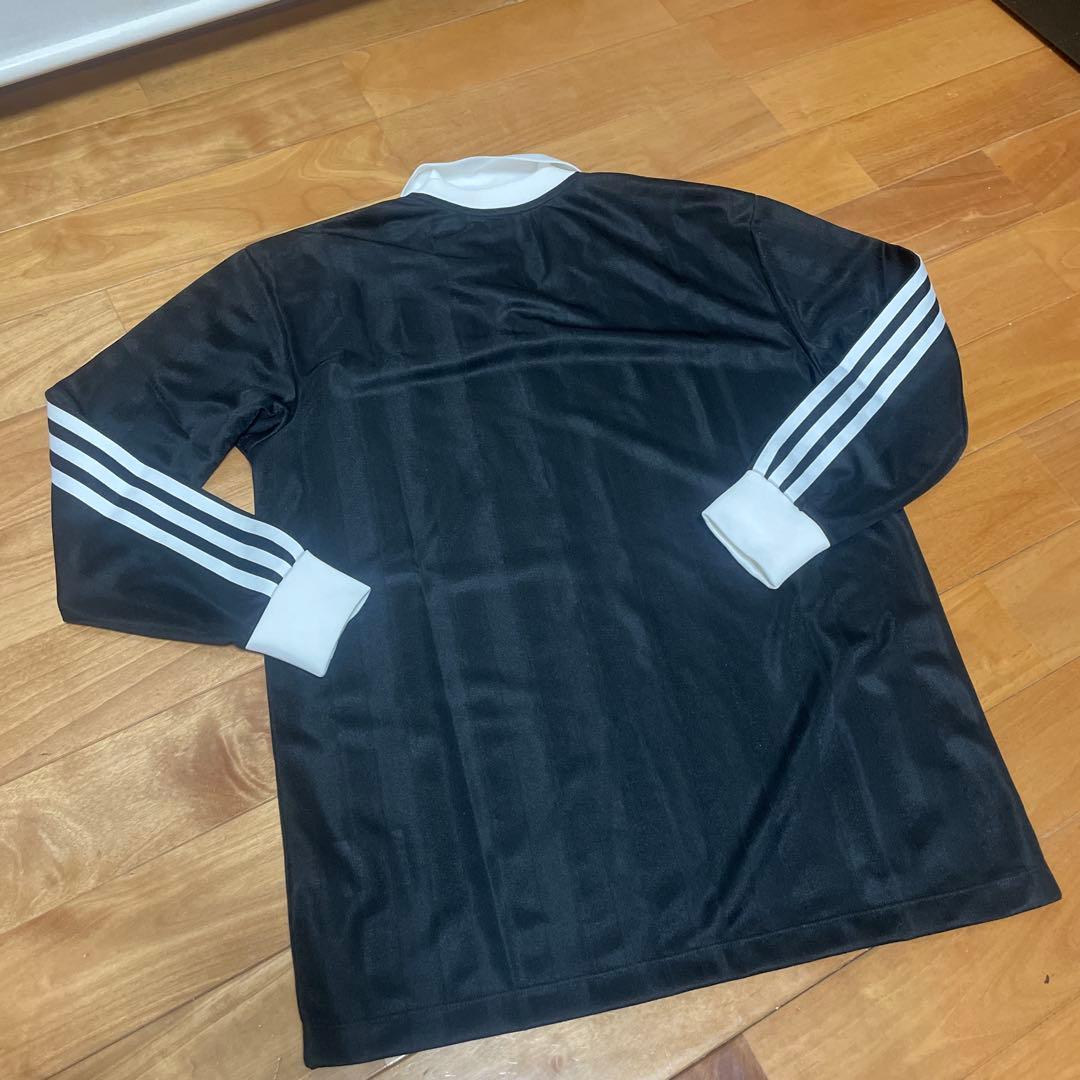 adidas originals フットボール長袖Tシャツ韓国
