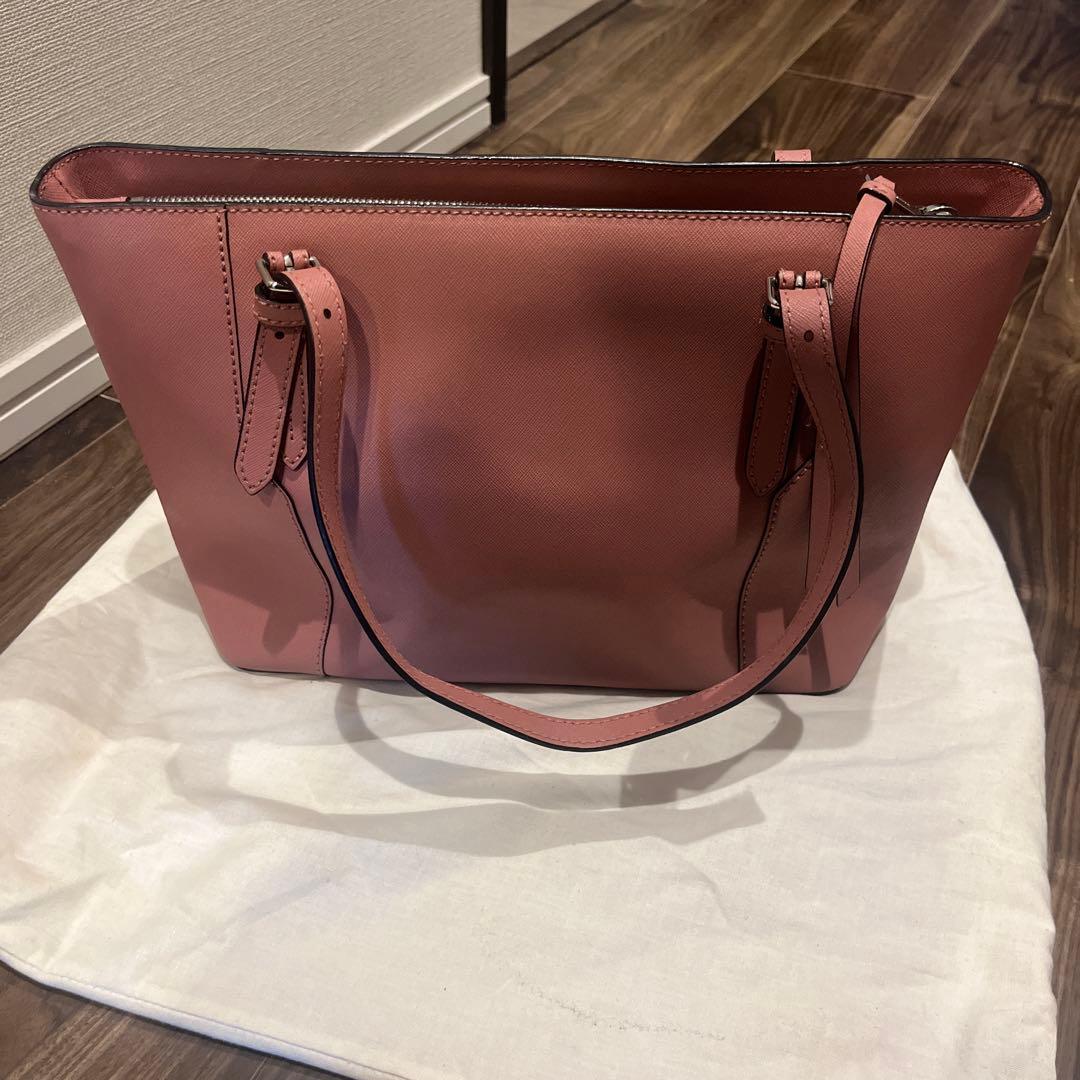 BALLY ピンク レザー ビジネスバッグ