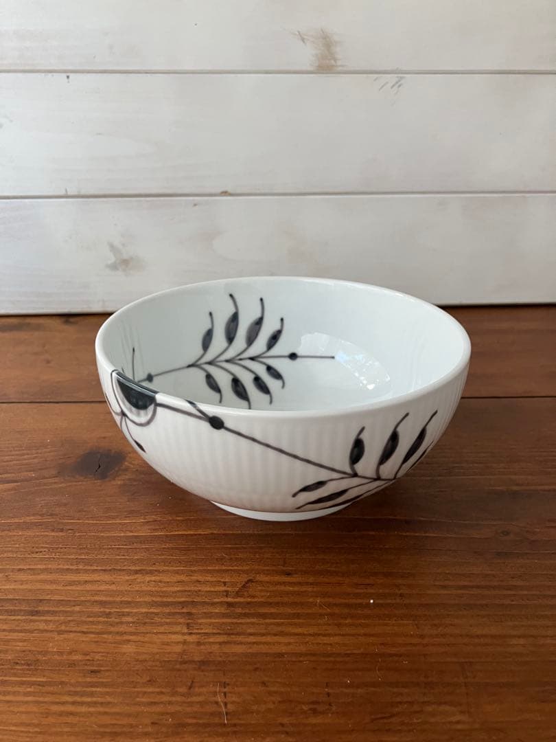 ロイヤルコペンハーゲン ＊ メガ ブラック ボウル 15cm 1個