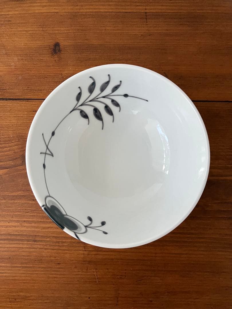 ロイヤルコペンハーゲン ＊ メガ ブラック ボウル 15cm 1個