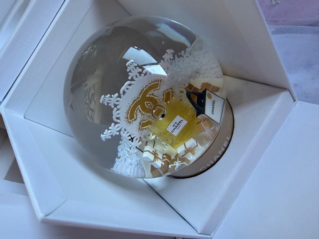 CHANELシャネル 2024スノードーム 海外限定非売品