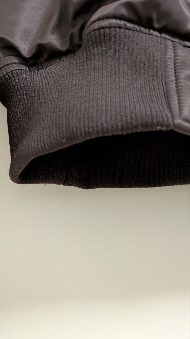 ダウンオーバーサイズリブブルゾン ＋j ユニクロ Lサイズ