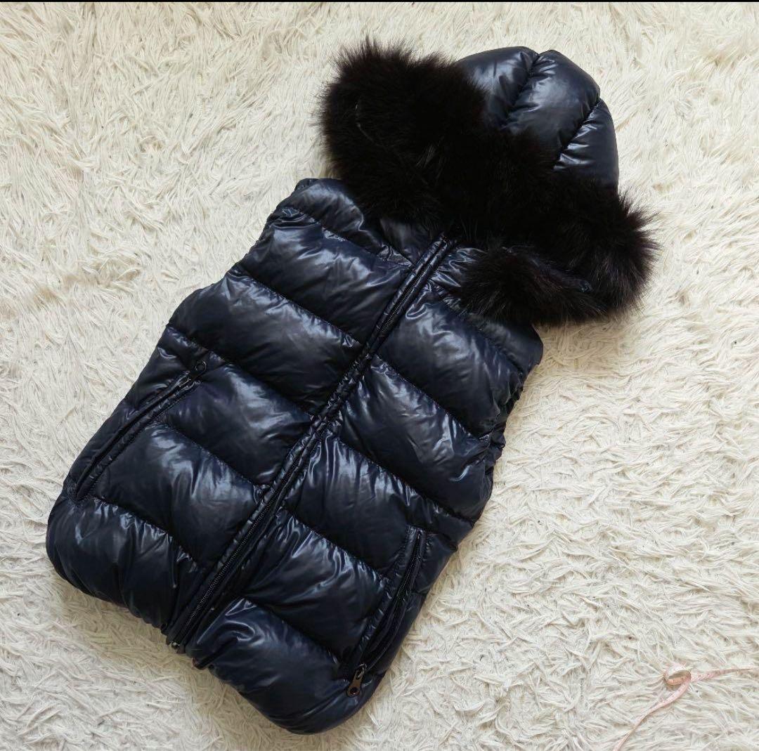 DUVETICA　デュベティカ　GOCCIA ダウンベスト　ファー取り外し可