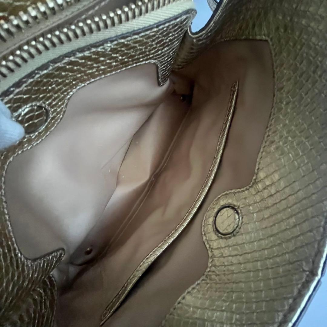 ✨未使用級✨　TOD’S D キューブ　　ハンドバッグ　レザー　ゴールド