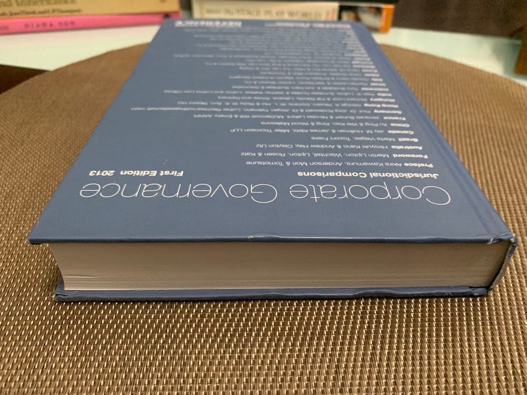 洋書 Corporate Governance First Edition 2013