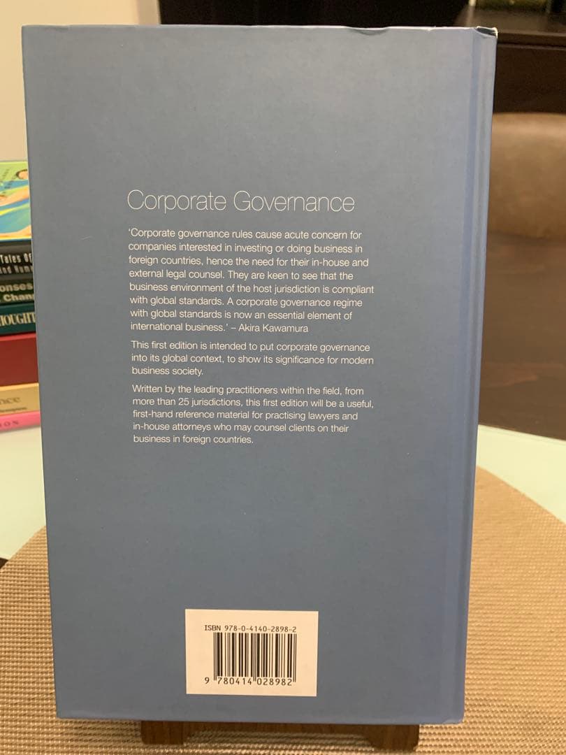 洋書 Corporate Governance First Edition 2013