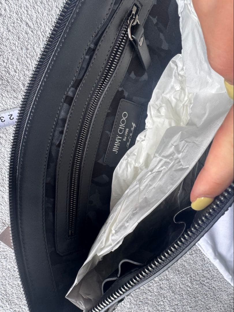 未使用 JIMMY CHOO シルバー スタースタッズ クラッチバッグ