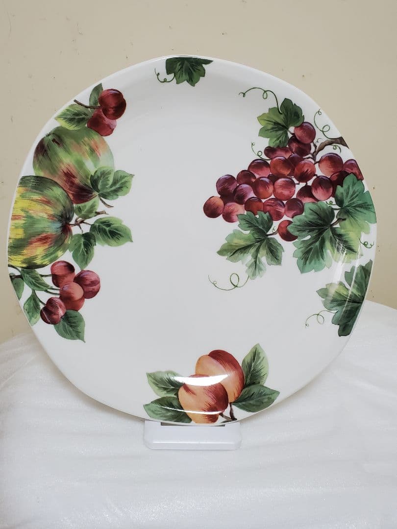 ロイヤルドルトン、フルーツ柄 グレープ柄食器5点セット