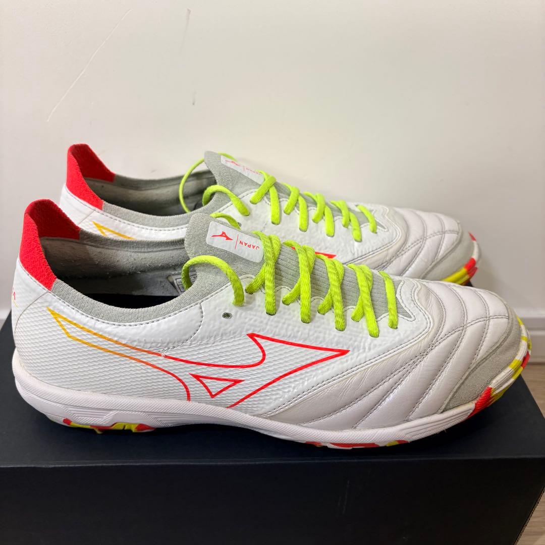 ミズノ モレリアネオサラβ Japan TF（25.0㎝）