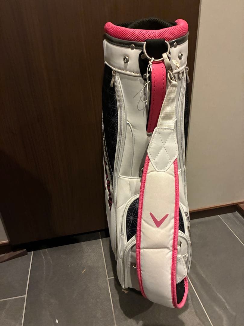 Callaway Solaire ホワイト／ピンク　キャディバッグレディース