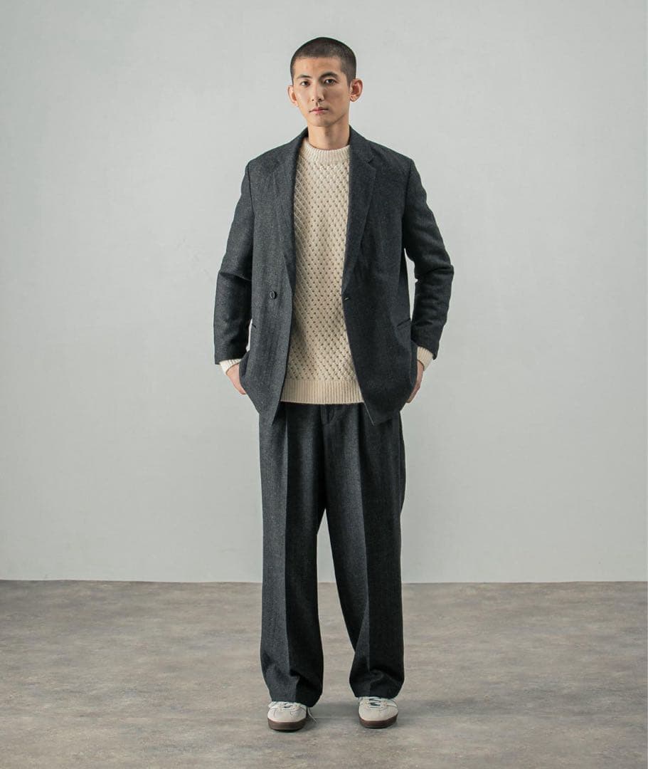 む*ん様 【試着のみ・タグ付】URセットアップ　2024AW