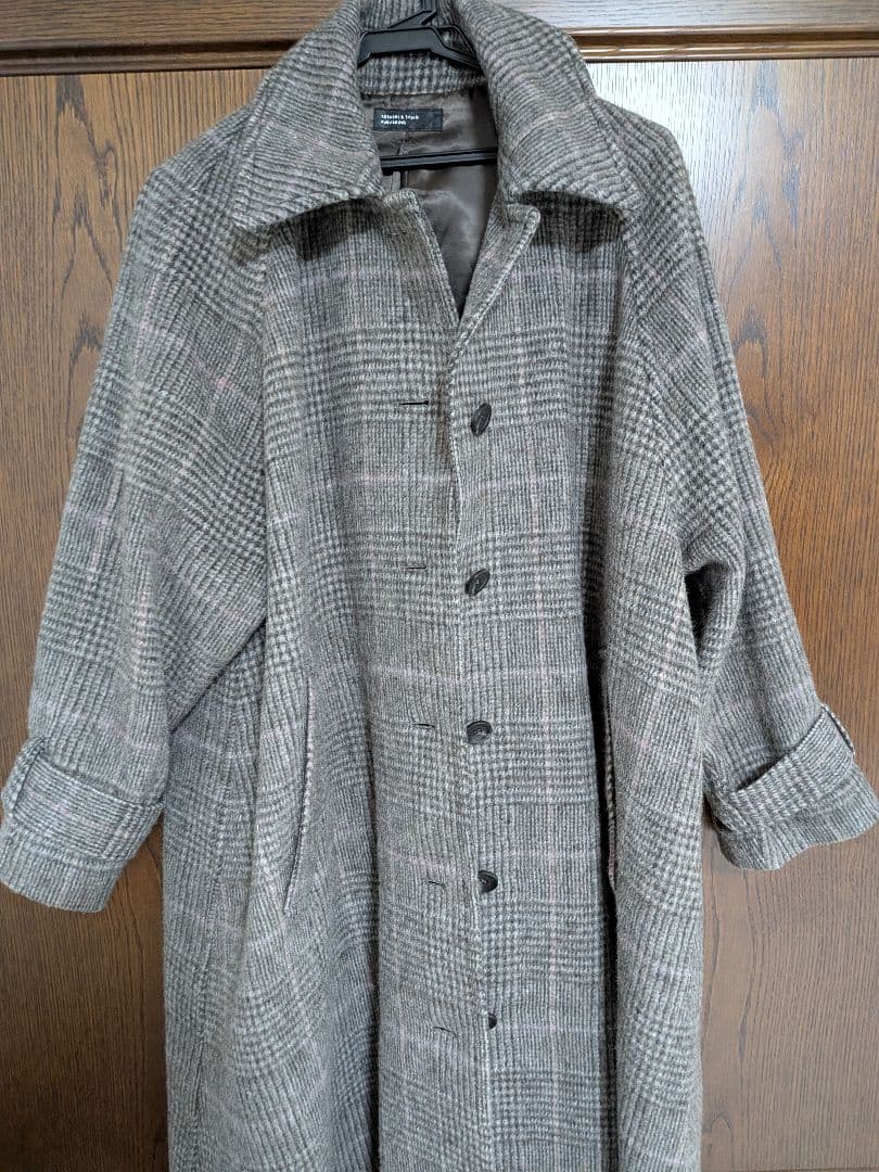 北欧暮らしの道具店　かろやかに揺れるロングコート