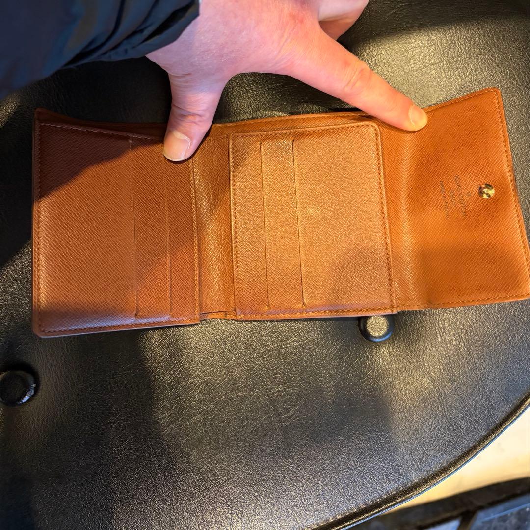 美品　LOUIS VUITTON ルイヴィトン 三つ折り財布 モノグラム