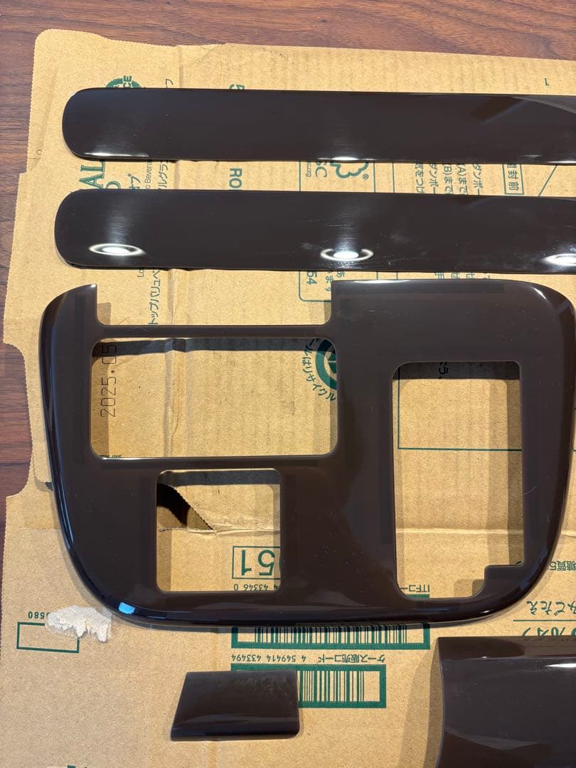 最終値下げ！ムーブキャンバス LA850 インテリアパネルセット