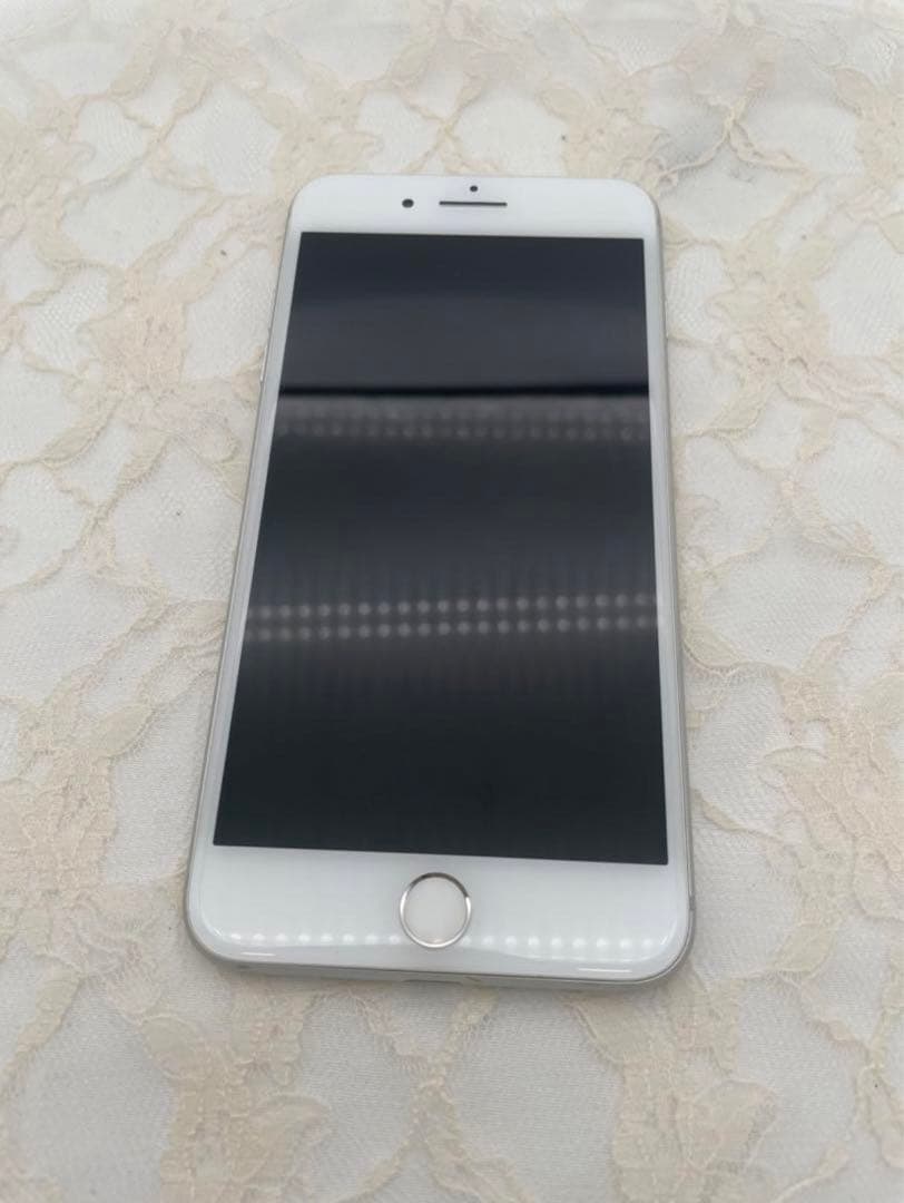 iPhone8 plus 64GB スペースグレイ