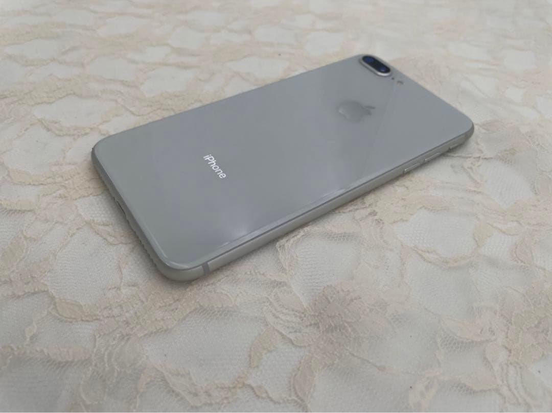 iPhone8 plus 64GB スペースグレイ