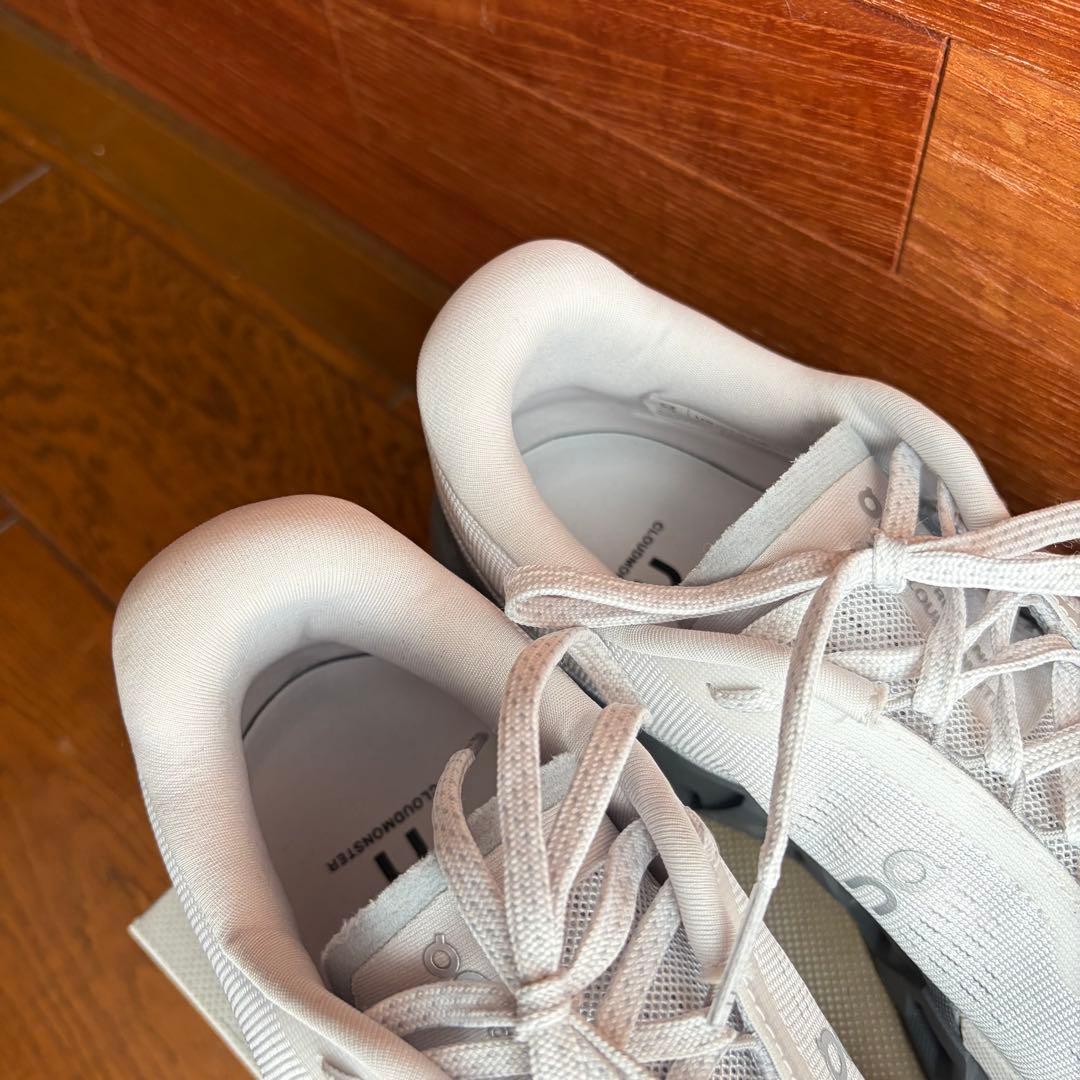 【on】 オン クラウドモンスター 2 サイズ:24.5cm