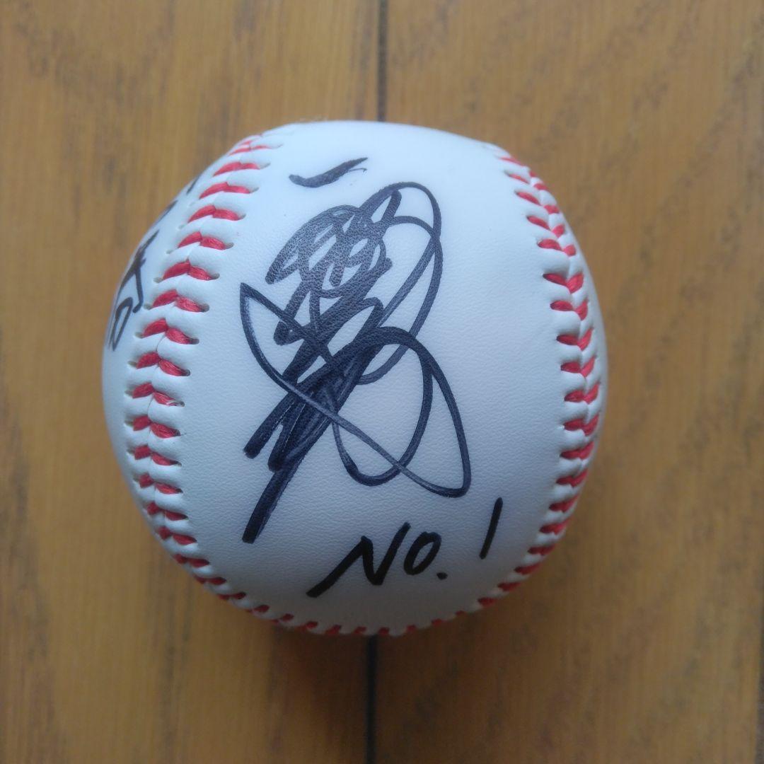 昭和名球会:小山正明,鈴木啓示,山崎裕之さん直筆サイン入りボール3個セットです。