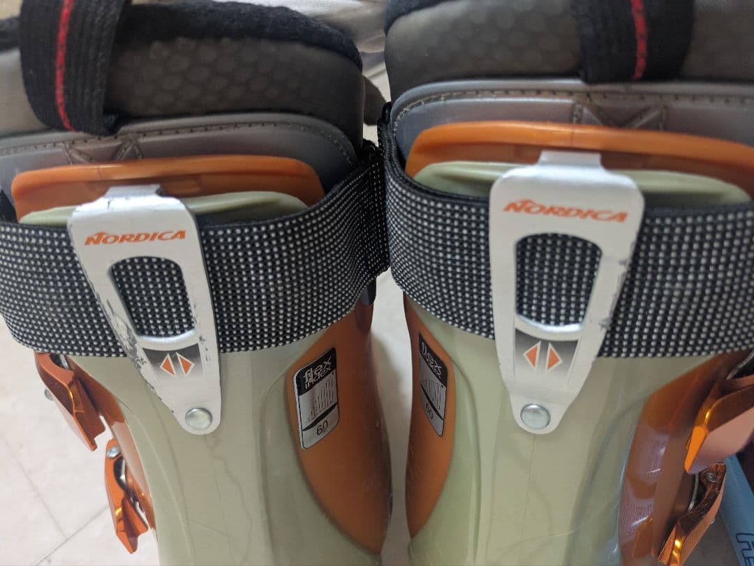 NORDICA KAZAMA スキー板 スキーポール スキーブーツ セット