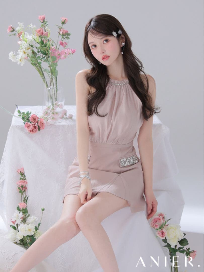 ローブドフルールサテンビジューミニドレス