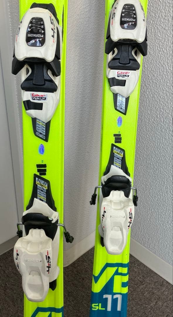 フォルクル(Volkl)ジュニアスキー板　130cm