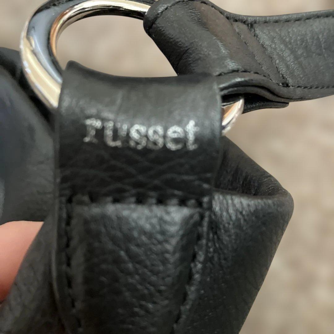 【russet】ソフトレザーワンショルダーバッグ　black