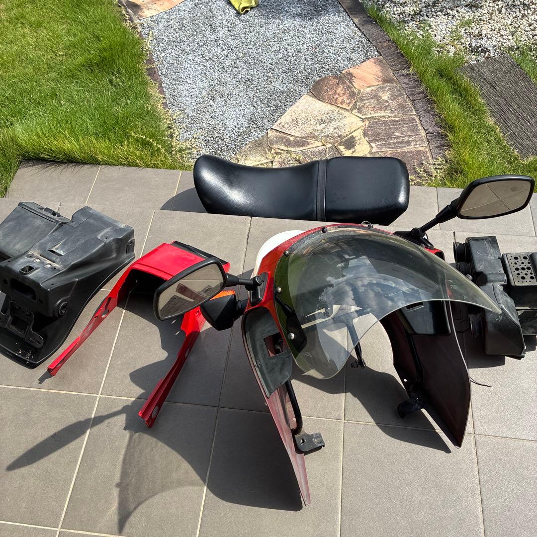 KAWASAKI(カワサキ)GPZ400F レアカラーカウルセット 引き取り限定