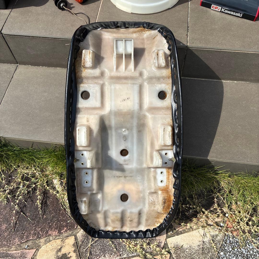 KAWASAKI(カワサキ)GPZ400F レアカラーカウルセット 引き取り限定