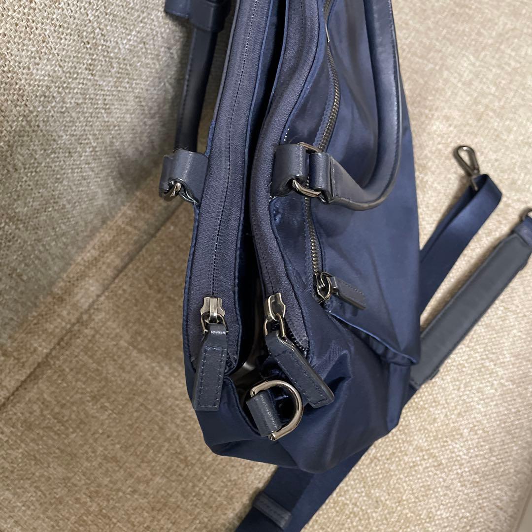 トゥミ196333DGE VOYAGEUR SHERYL レディース