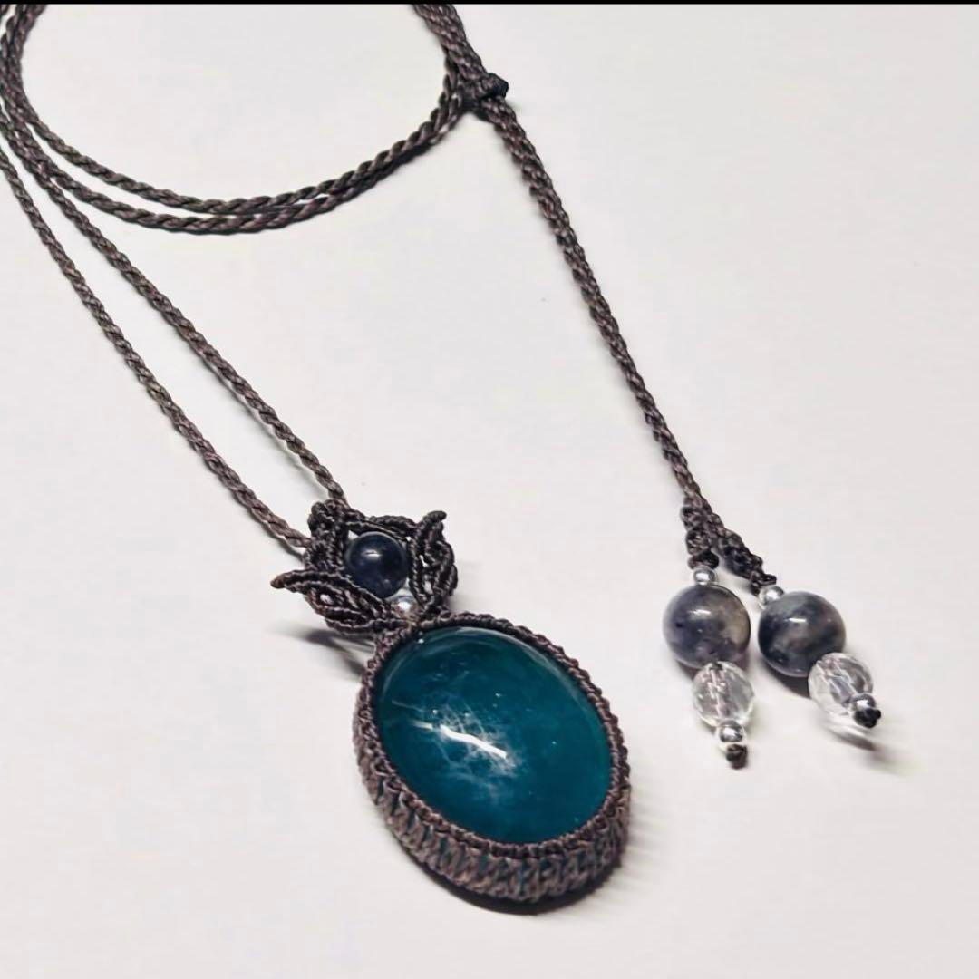 #2232 ♡アクアマリン&アイオライト&カット水晶天然石♡マクラメネックレス