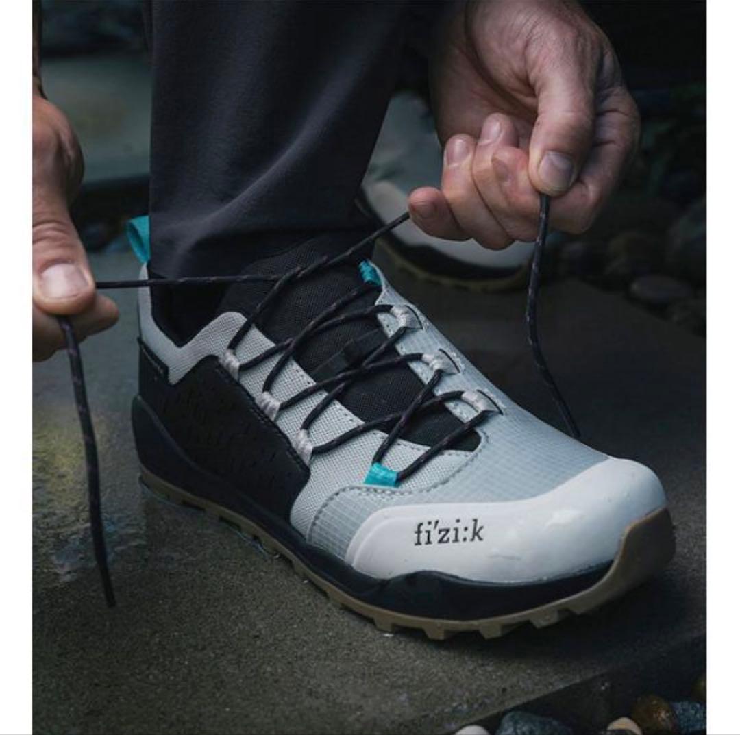 フィジーク　シューズ　サイズ43 ゴアテックス