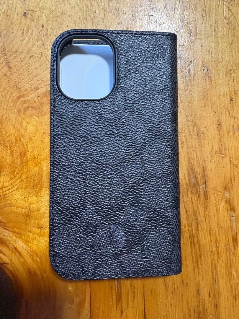 新品未使用　COACH iPhone16用　手帳型ケース