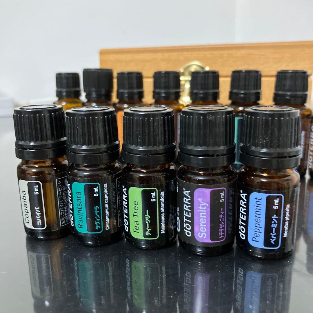 doTERRA エッセンシャルオイル 13本セット　木箱付き