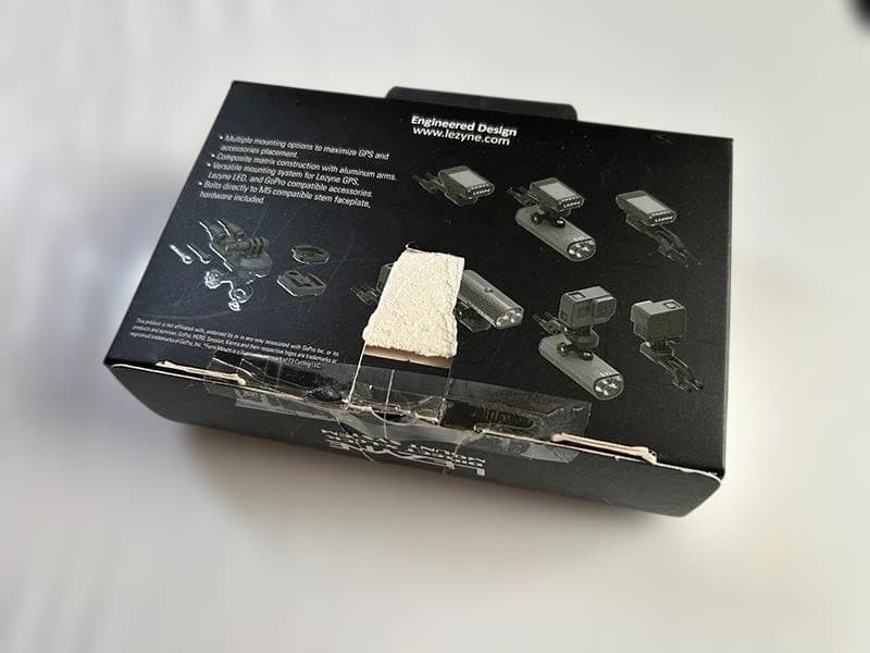 サイクルコンピューター & 取り付け金具 & ライト