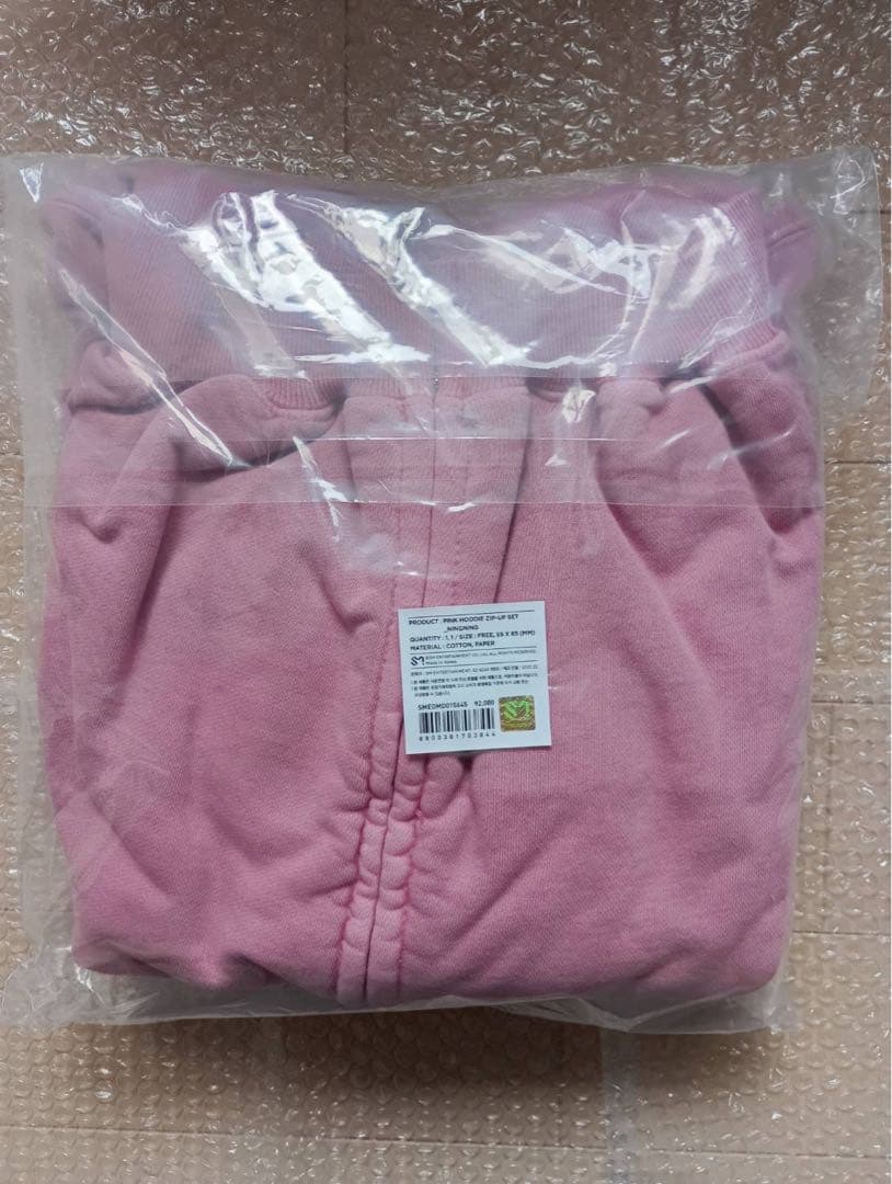 aespa ニンニン　ソウルコン　アンコール　ピンクフーディー　md