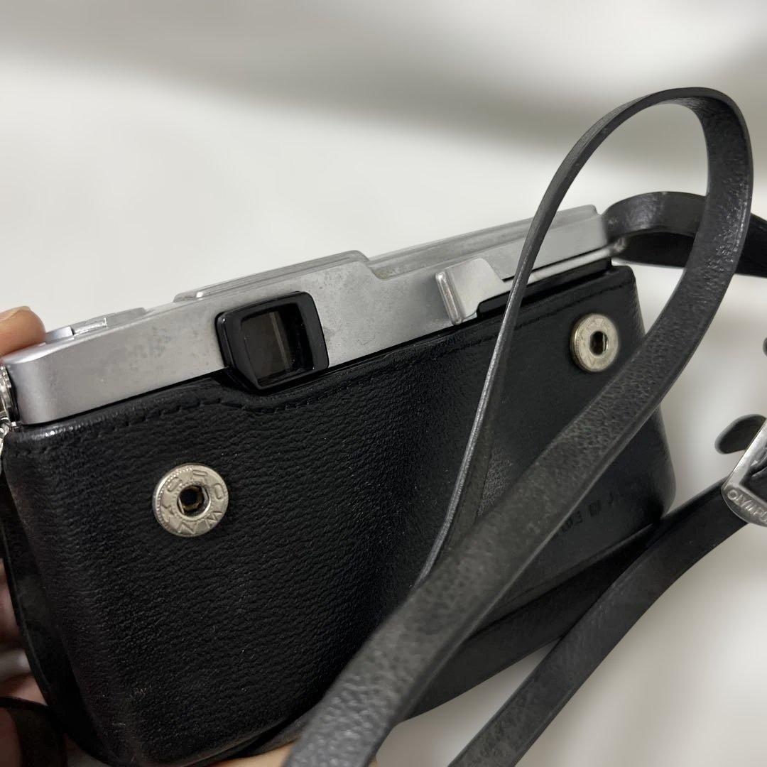 OLYMPUS PEN F フィルムカメラ / オリンパス ペンF