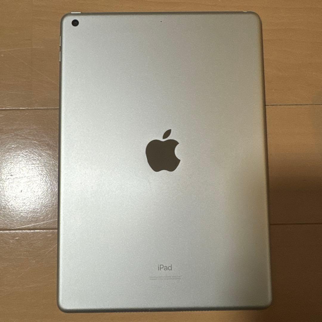 Apple iPad (第7世代) Wi-Fiモデル 32GB シルバー
