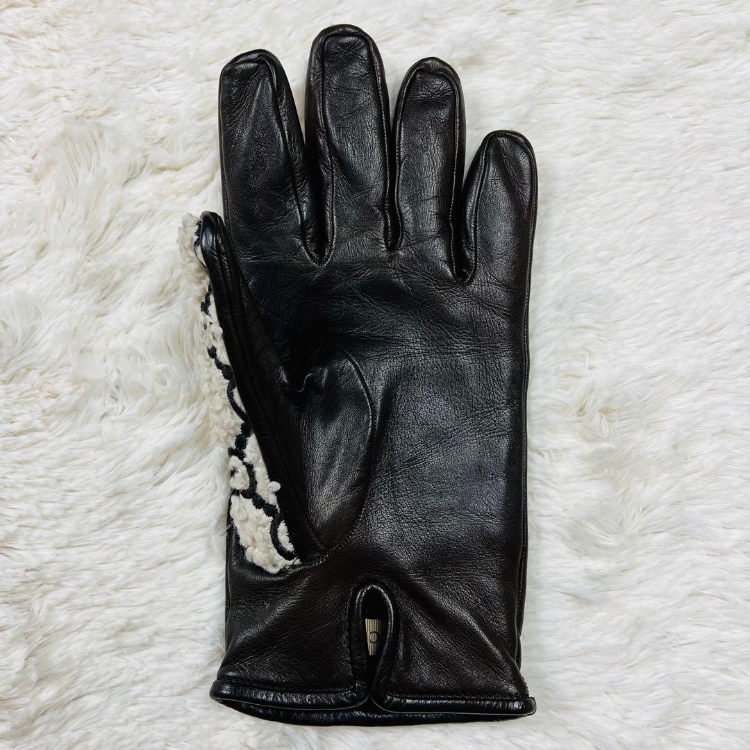⭐️希少⭐️グッチ　カーリー　ムートン手袋　ラムレザー　GGエンボス モノグラム